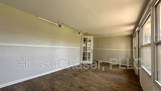 Building Photo - 5213 16th St