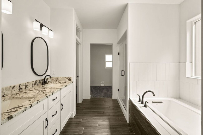 Building Photo - Single Family Home