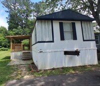 Building Photo - 6213 Little Madison Way