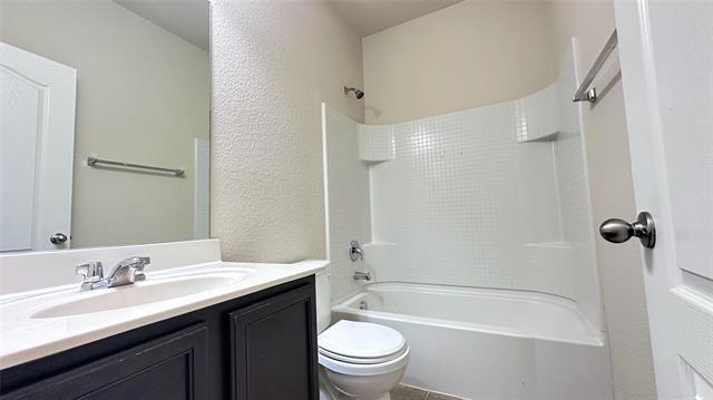 Building Photo - 2129 Brenham Dr