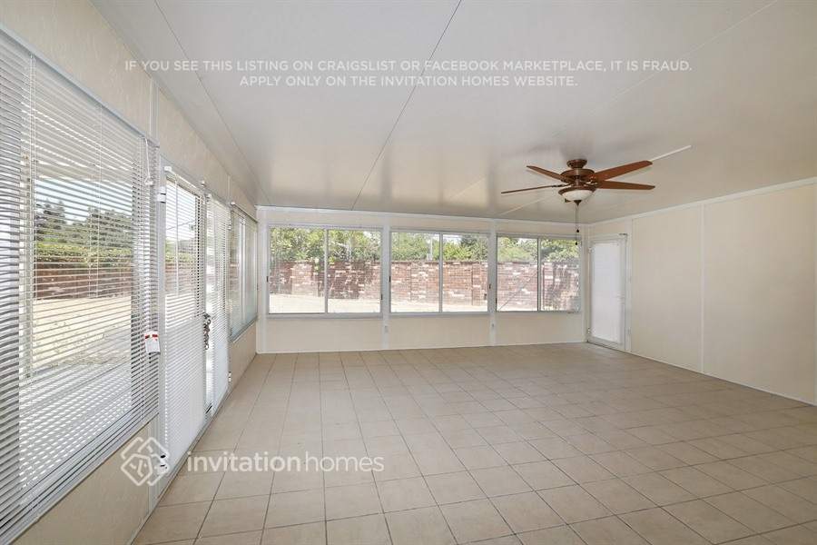 Building Photo - 5537 Blue Sapphire Way