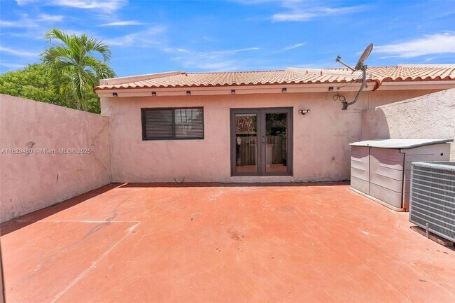 Building Photo - 14711 SW 61st Terrace