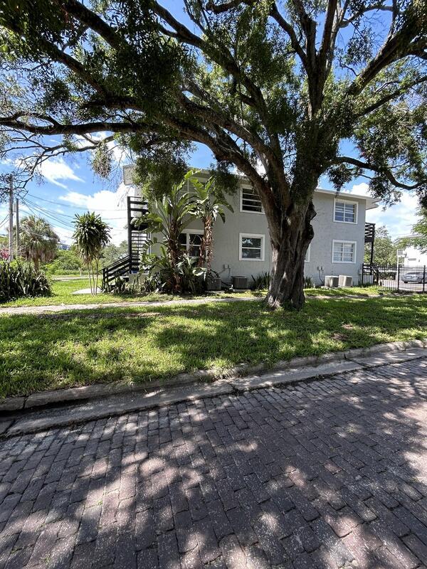 Building Photo - 7004 S Kissimmee St