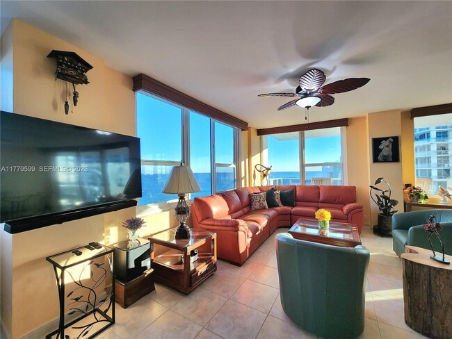 Building Photo - 3505 S Ocean Dr