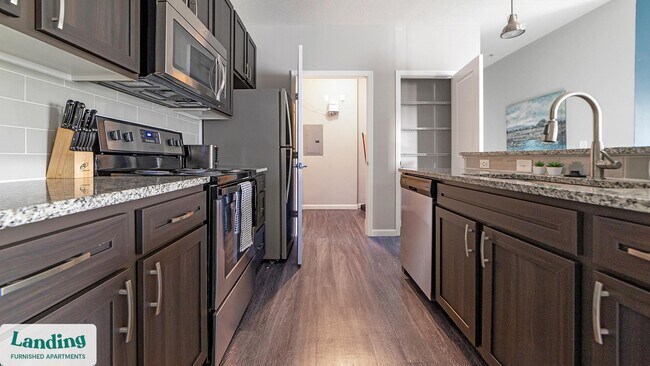 Building Photo - 4664 Kenny Rd