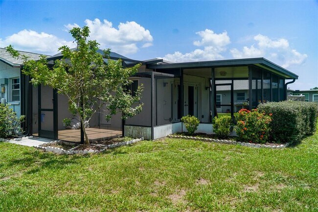 Building Photo - 3139 Iverson St