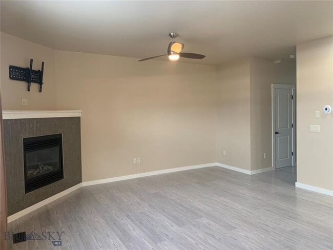 Building Photo - 796 Quail Run Rd