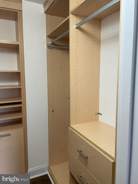 Building Photo - 205 Yoakum Pkwy