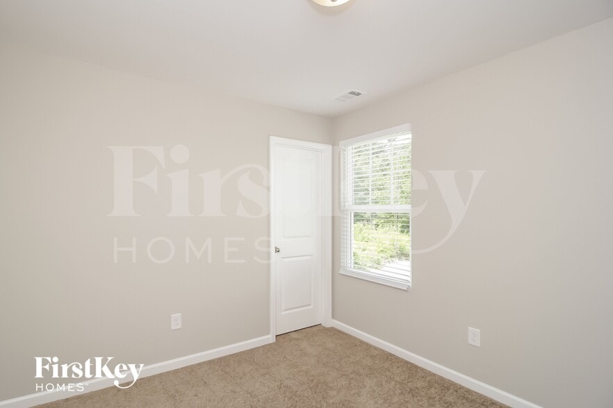 Building Photo - 29 Tabasco Cat Ct