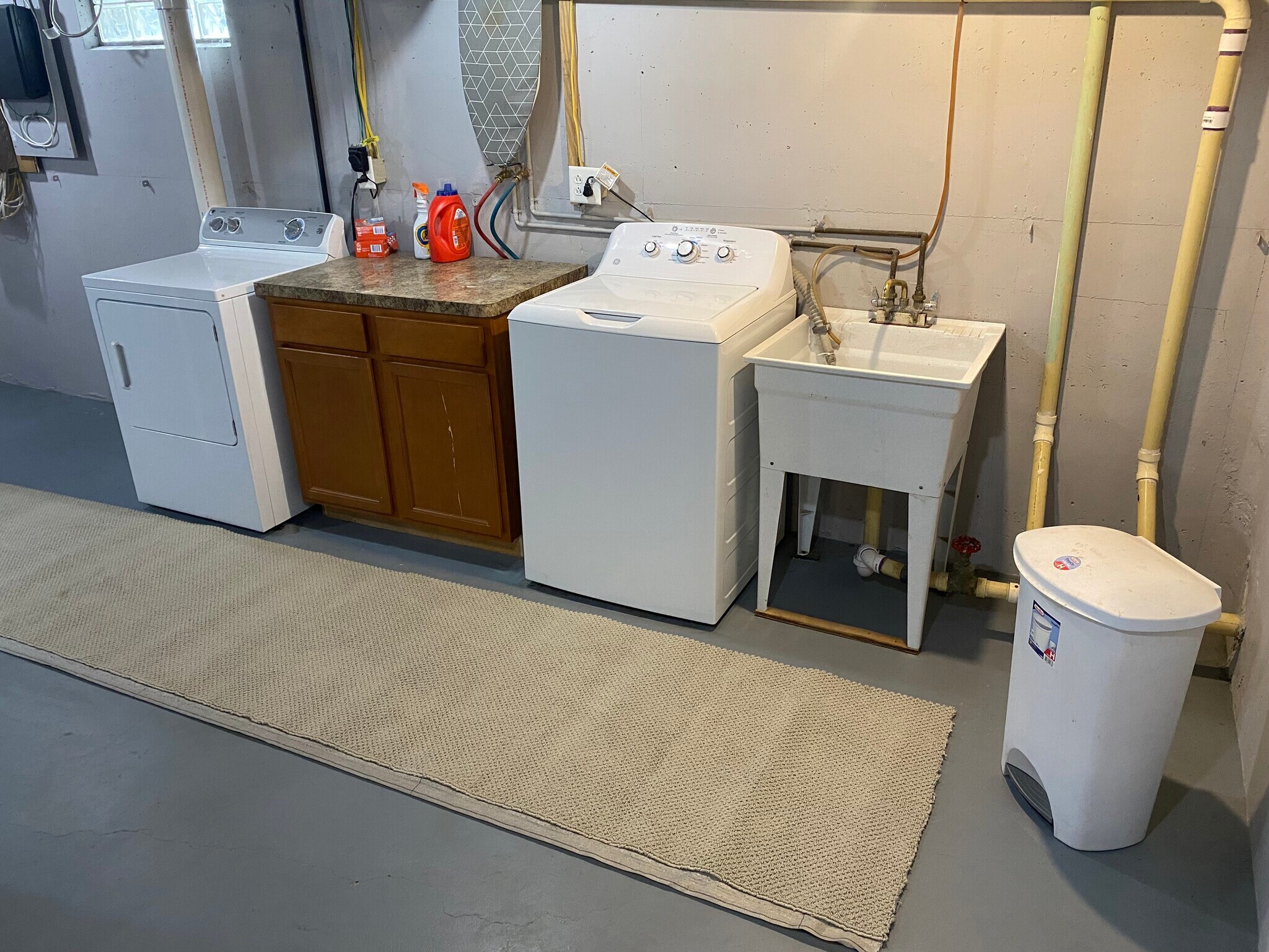 Building Photo - 87 Marine Dr