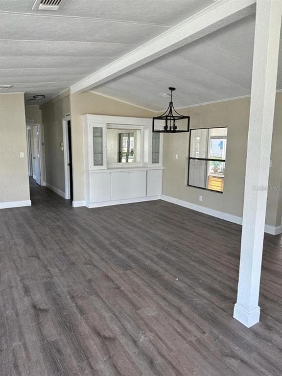 Building Photo - 39638 Sunvalley Dr