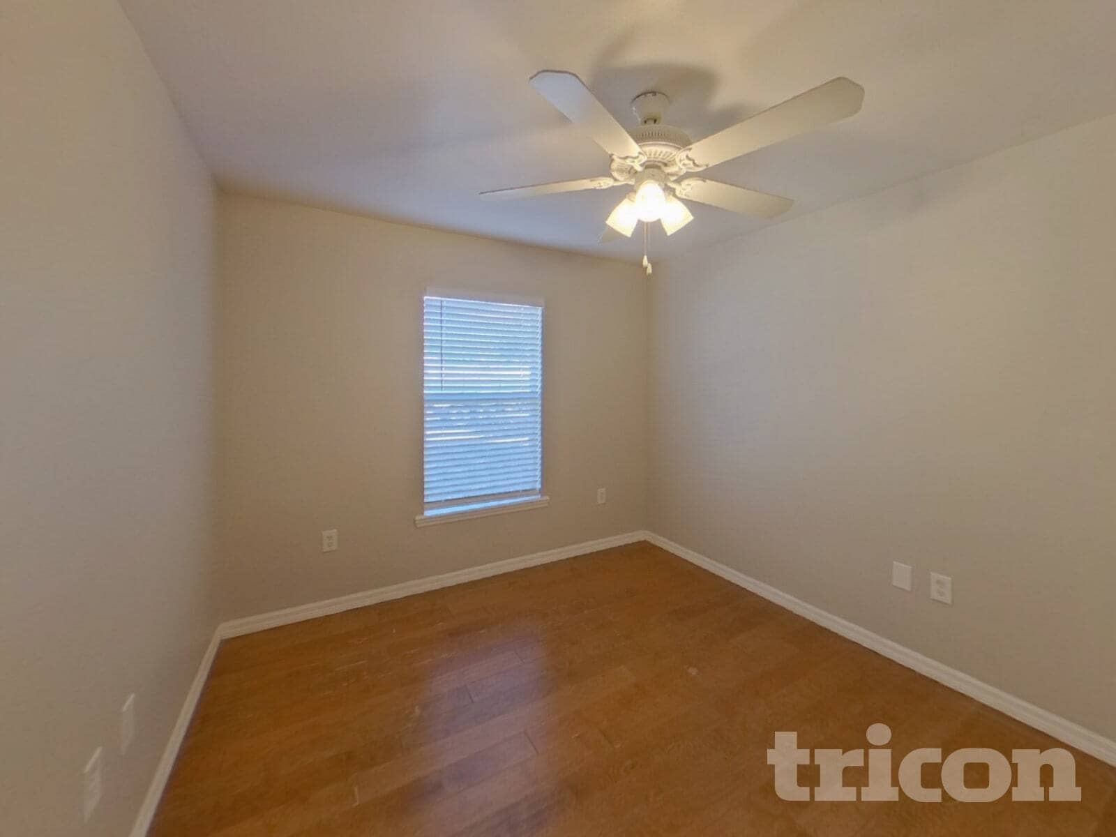 Building Photo - 23183 Burlingame Ave