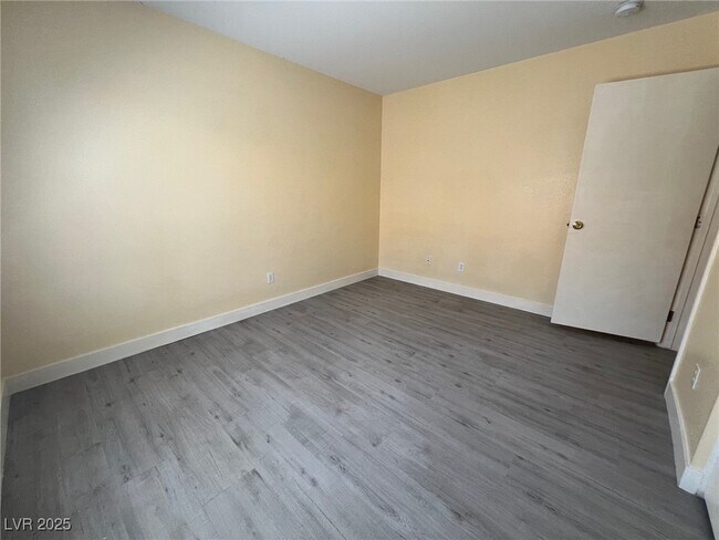 Building Photo - 4699 Pagosa Springs Dr