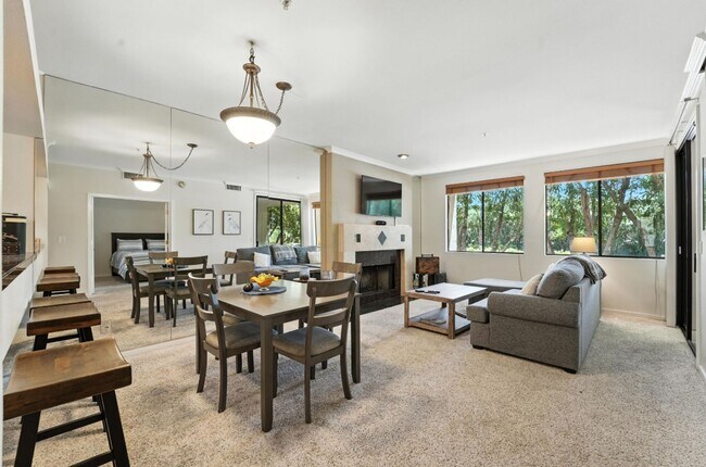 Building Photo - Furnished 2-Bed, 2-Bath Condo in Gainey Ranch