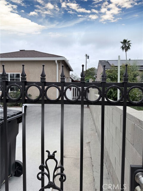 Building Photo - 8459 O'Melveny Ave