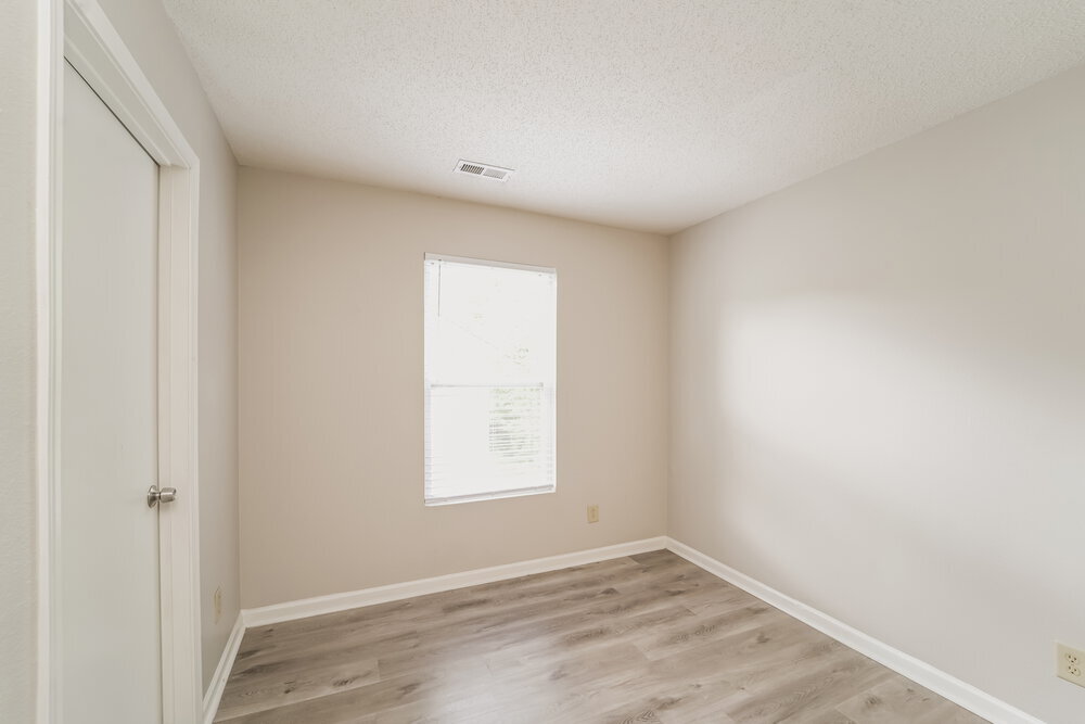 Building Photo - 1231 Willow Bridge Ct