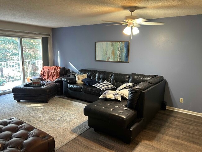 Building Photo - 2904 W 33rd St