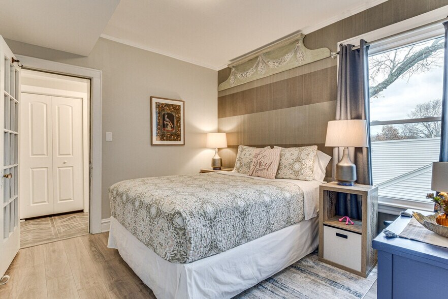 Building Photo - 1538 Fowler Ave