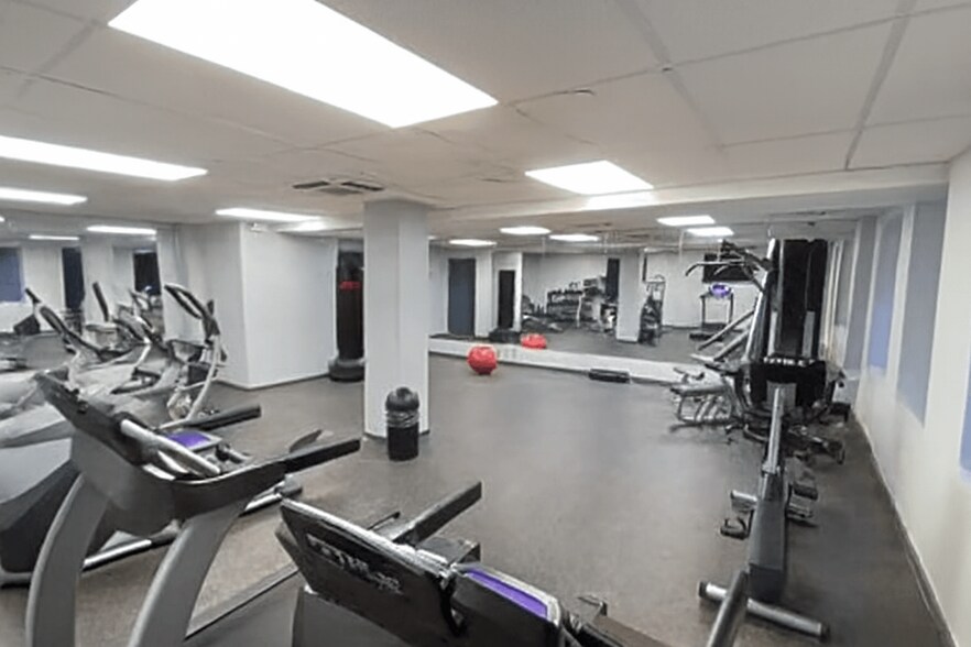 Building Photo - 72 Willoughby St