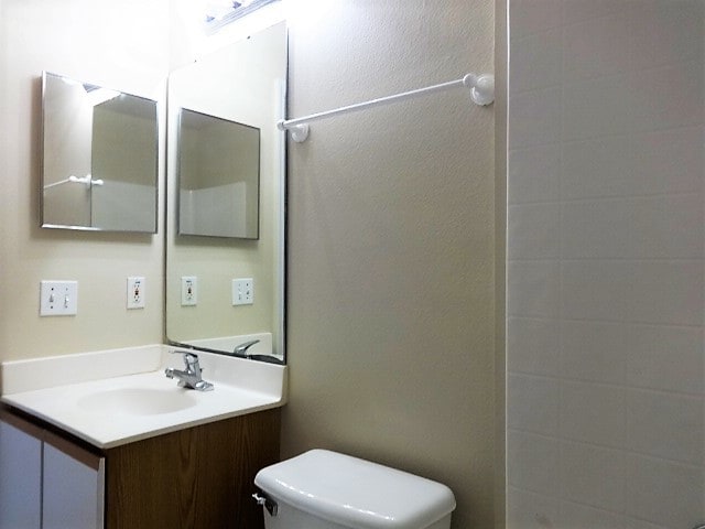 Building Photo - 11323 Camus Ln