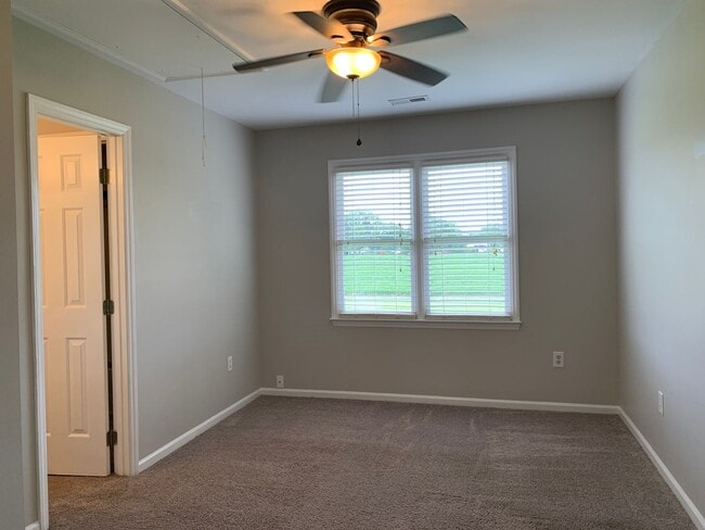Building Photo - Pretty Home, Featuring 1st Floor Master Su...