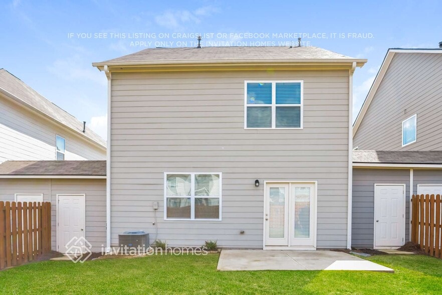 Building Photo - 119 Woodhouse Cir