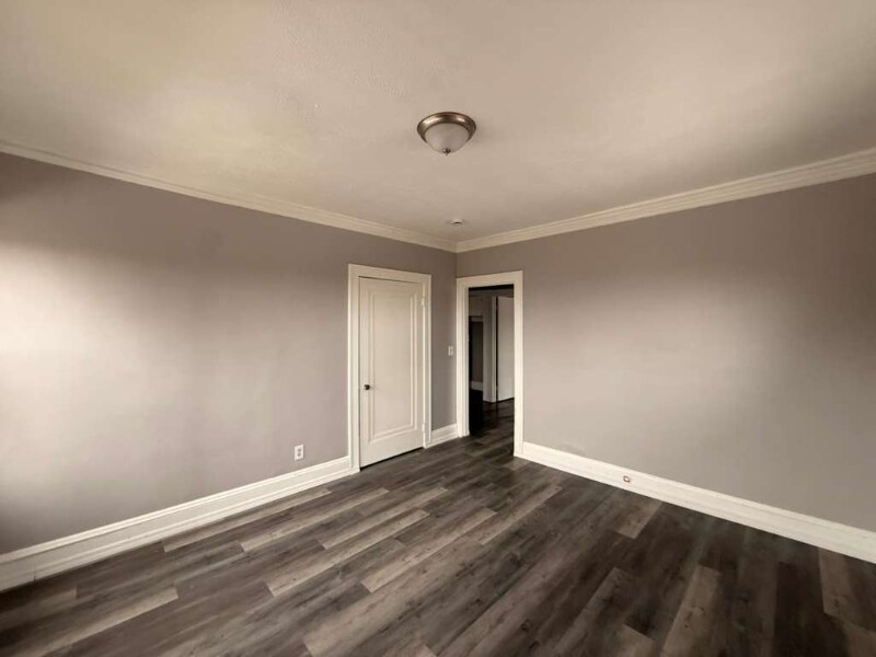 Building Photo - 14300 Lakeshore Blvd