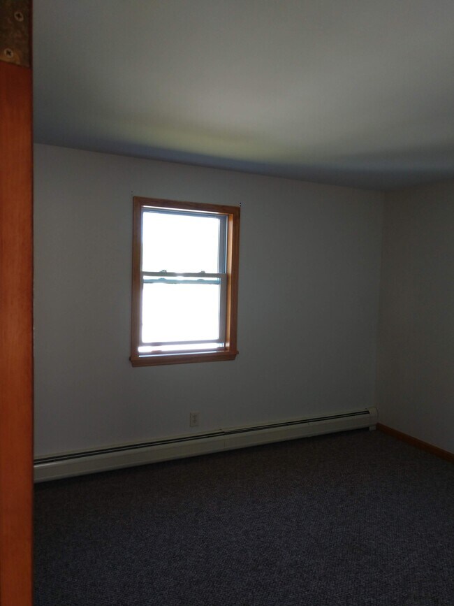 Building Photo - 315 N 7th Ave