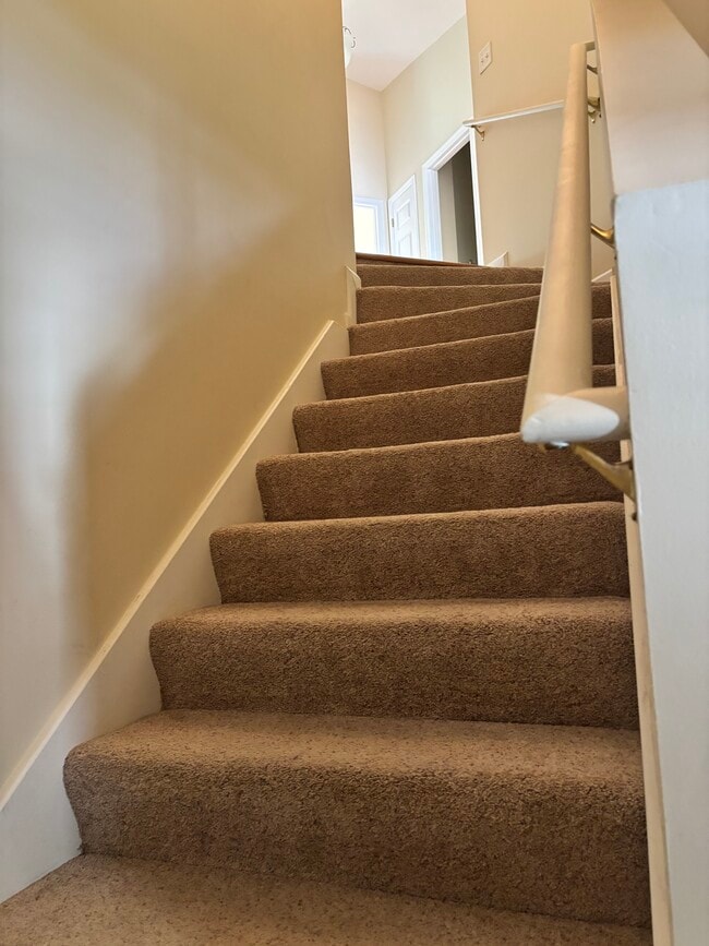 Building Photo - 39 B Jacobs Way Lane-