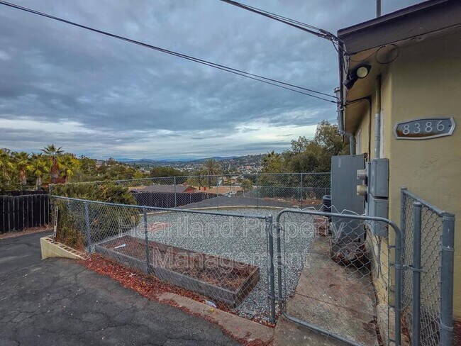 Building Photo - 8386 Golden Ave