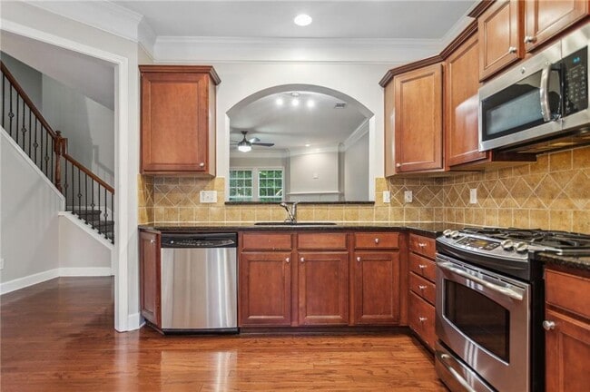 Building Photo - 2263 Limehurst Dr