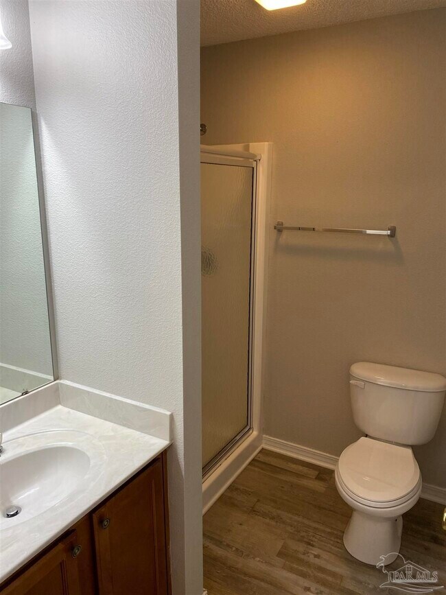 Building Photo - 5162 Brookside Dr