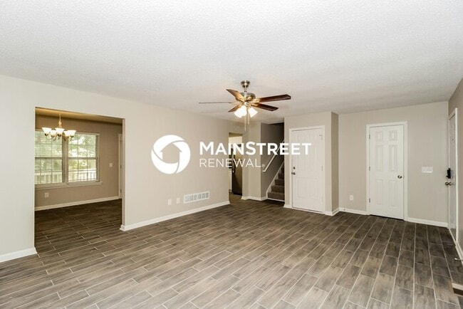 Building Photo - 3 Bedroom Pet-Friendly Home in Dallas, GA with Main Street Renewal