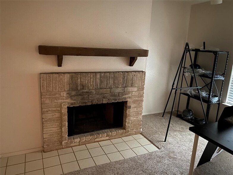 Warm efficient fireplace. Cozy nights shared with your loved ones. - 3232 Windchase Blvd