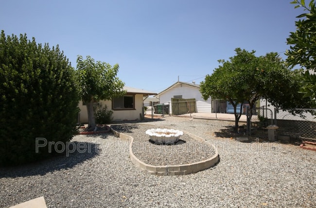 Building Photo - 29092 Desert Hills Rd
