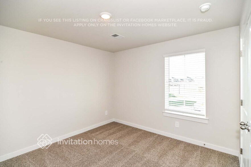 Building Photo - 1219 Bluffton Cir