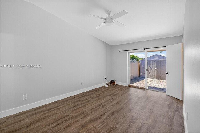 Building Photo - 10366 SW 208th Ln