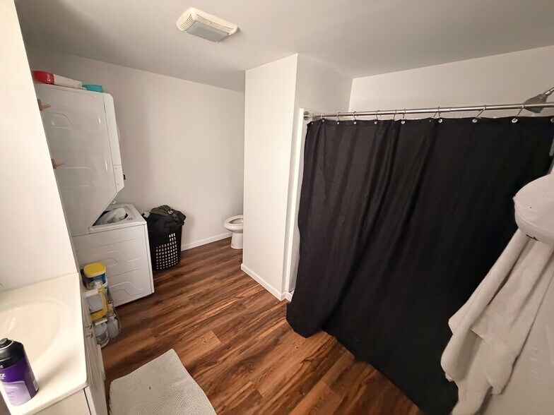 Building Photo - 1714 Union St