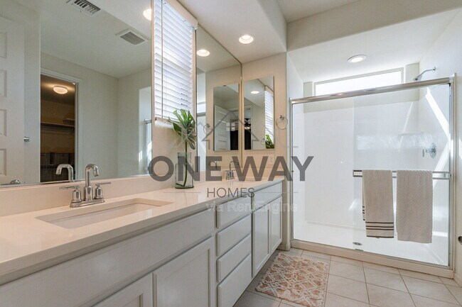 Building Photo - 5411 S Canyon Rim