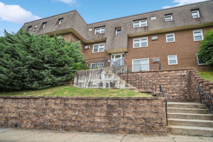 Building Photo - 104 Wharton Dr