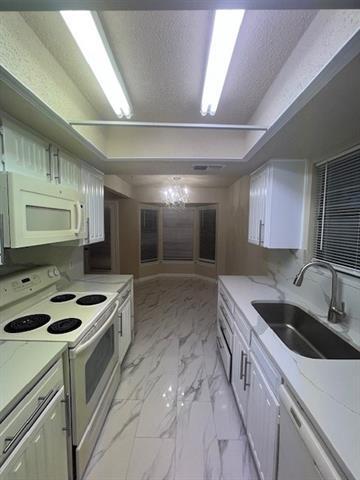 Building Photo - 1505 Sayles Ave
