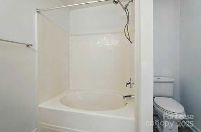 Building Photo - 10316 Stineway Ct