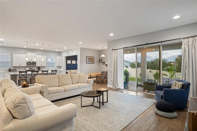 Building Photo - 15713 Sweet Limetta Dr