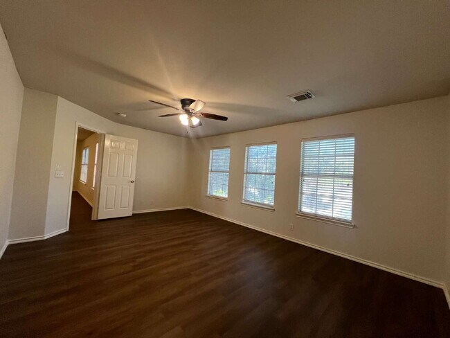 Building Photo - 21615 Rio Colorado