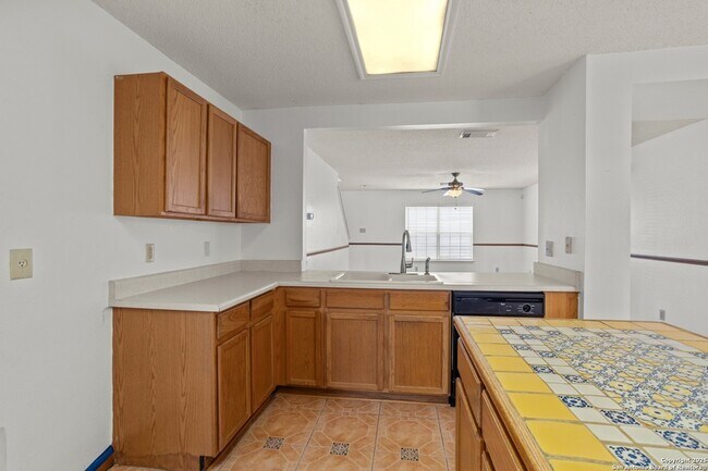 Building Photo - 10138 Sandbrook Hill