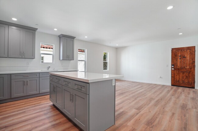 Building Photo - 5185 20th St