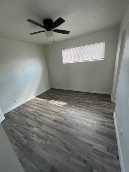 Building Photo - 920 E Montebello Ave