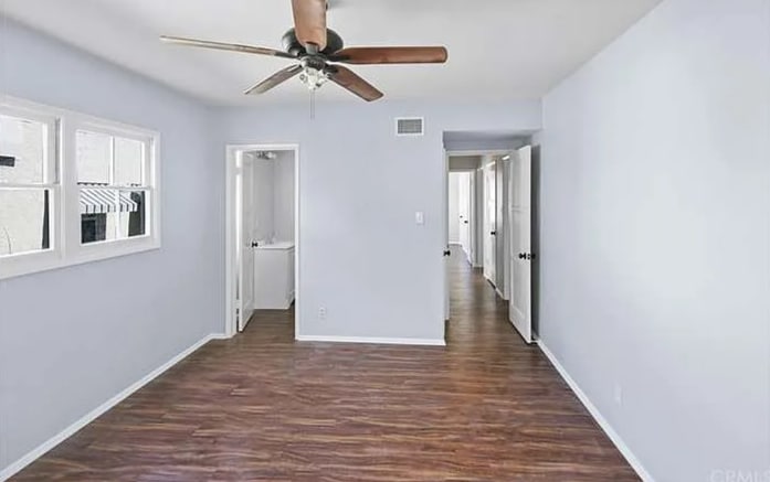 Building Photo - 13827 Franklin St