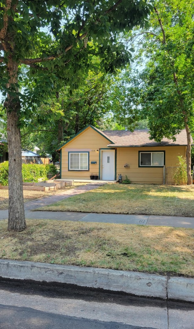 Primary Photo - Charming Fort Collins Home in Prime Locati...