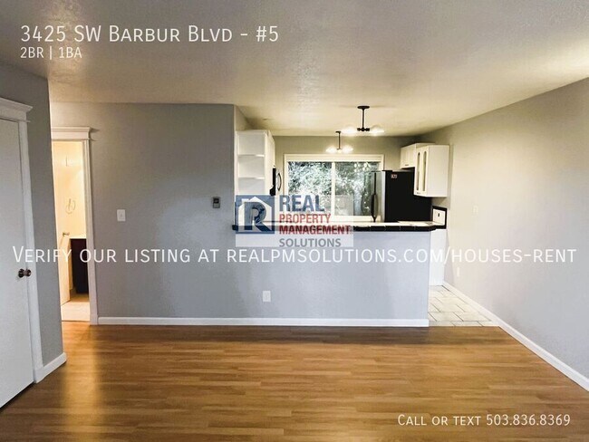 Building Photo - 3425 SW Barbur Blvd